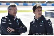 Les rumeurs de départ de Brawn suprennent Wolff