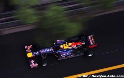 Webber swerves latest Ferrari rumours