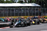 Officiel : Red Bull proteste contre la victoire de Russell, de nombreux pilotes sous enquête