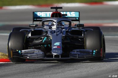 Le père de Lewis Hamilton est opposé à la reprise de la F1