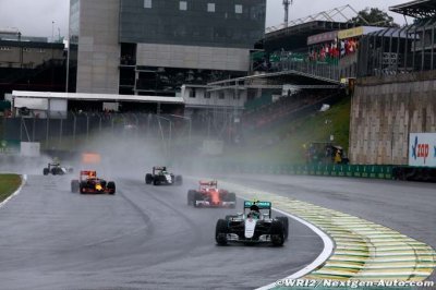 Time to stop safety advances - Kvyat