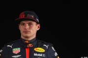 Verstappen paid more than Ricciardo - father