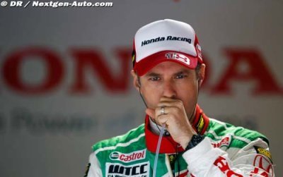 First laps for Tiago Monteiro and the 2014 Honda Civic