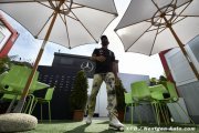 Mercedes F1 s'amuse du contrat toujours non signé avec Hamilton