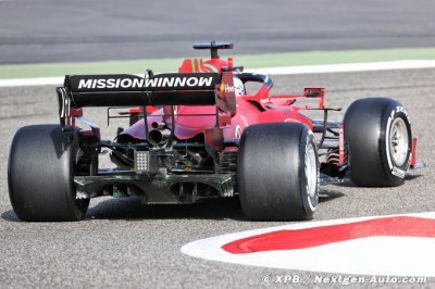 Leclerc voit déjà la plus-value technique qu’apporte Sainz chez Ferrari