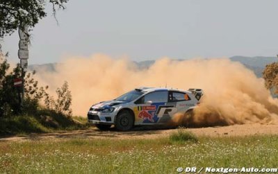 Ogier devant Hirvonen à la mi-journée