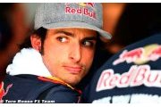 Sainz réagit au départ de Renault de la Formule 3.5