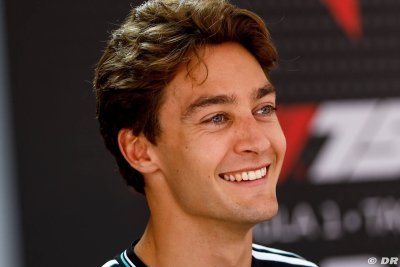 Russell enfonce le clou&nbsp;: Verstappen discute encore avec Mercedes F1