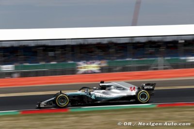 Hamilton arrache la pole à Vettel en fin de séance à Silverstone&nbsp;!