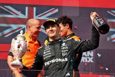 Contrat Mercedes F1&nbsp;: Russell reprend sa position de force, Wolff relativise