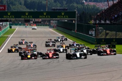 Drapeau rouge à Spa-Francorchamps