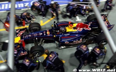 Team reaction after race in Singapore (part 1)