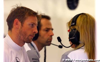Button prévoit une bataille serrée à Melbourne