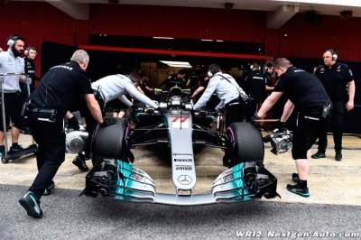 Lauda&nbsp;: Pas de tensions entre Hamilton et Bottas... pour le moment