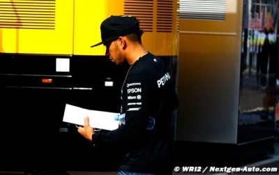 Hamilton&nbsp;: Poursuivre normalement, malgré le choc...