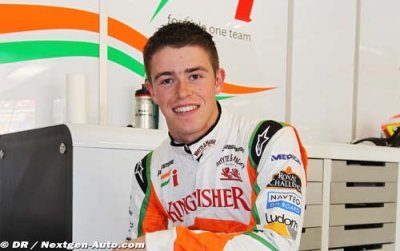 Paul di Resta sur le banc de touche