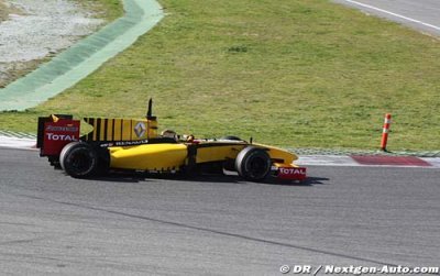 Barcelona track talk with Robert Kubica