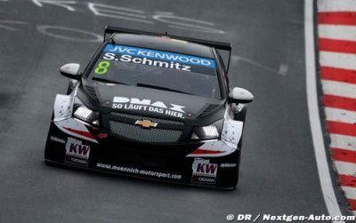 Sabine Schmitz retrouvera le WTCC sur la Nordschleife