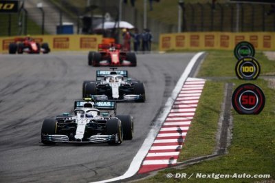 Hamilton ne voit pas un gros écart entre Mercedes et Ferrari