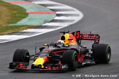 Dix places de pénalité en plus pour Daniel Ricciardo