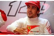Alonso denies talking with McLaren's Ron Dennis