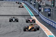 McLaren admet avoir laissé filer une victoire qui lui tendait les bras