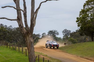 Après ES16&nbsp;: Neuville proche de la victoire en Australie