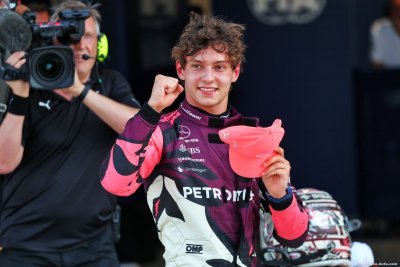 Antonelli ’apprend énormément’ mais n’a ’pas vu venir’ sa pole au Sprint