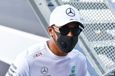 Mercedes qualifie les rumeurs sur Hamilton de ’pure fiction’