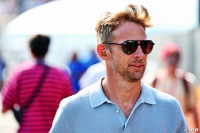 Button ne vise pas la Triple Couronne malgré le titre en F1