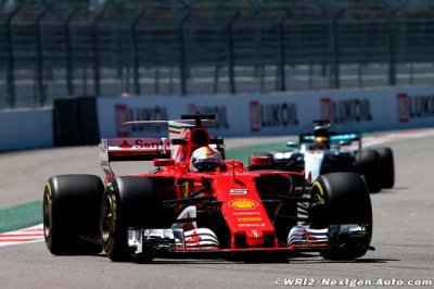 Vettel se méfie des Mercedes
