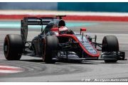 Button veut se rapprocher du milieu de grille