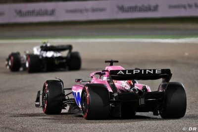 Alonso&nbsp;: Dépasser n’est toujours ’pas facile’ avec les nouvelles F1