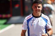 Isack Hadjar reconnait ne pas se sentir prêt pour un transfert chez Red Bull