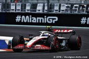 Schumacher pokes Steiner after Hulkenberg crash