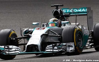 Abu Dhabi L1&nbsp;: le duel entre Hamilton et Rosberg a commencé