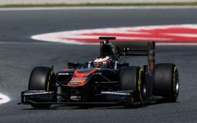 Barcelona, Race 1: Vandoorne holds on for feature win 