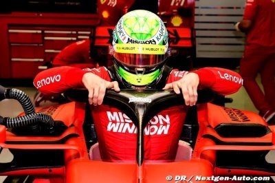 F1 tests ’next step’ on road to grid - Schumacher