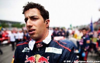 Ricciardo expects to stay at Toro Rosso in 2013