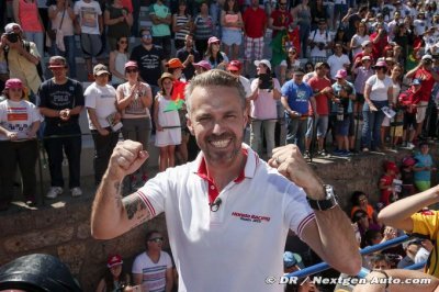 Monteiro prêt à mener la vie dure à López dans la course au titre