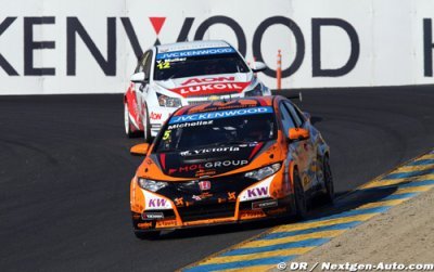 Sonoma, Warm-up: Michelisz and Thompson on top