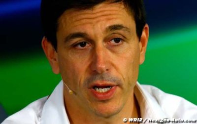 McLaren not ’covering up’ Alonso crash truth - Wolff