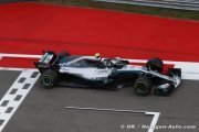 Bottas 'très heureux' de sa pole, Hamilton relativise