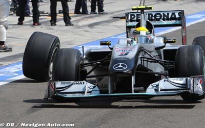Mercedes GP&nbsp;: Erreur humaine dans l’incident de Rosberg