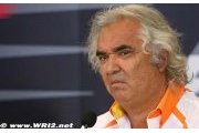 Only 'disaster' to take title from Alonso - Briatore