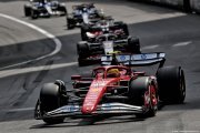 Hamilton a passé sa course de Monaco 'au milieu de nulle part'