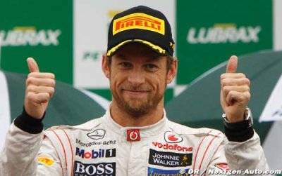 Button salue toutes les équipes de F1