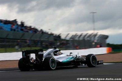 Hamilton face au casse-tête des pénalités moteur