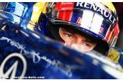 Webber bites chunk out of Alonso's title lead