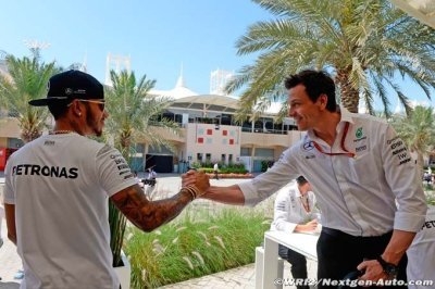 Hamilton, Wolff, end Abu Dhabi controversy